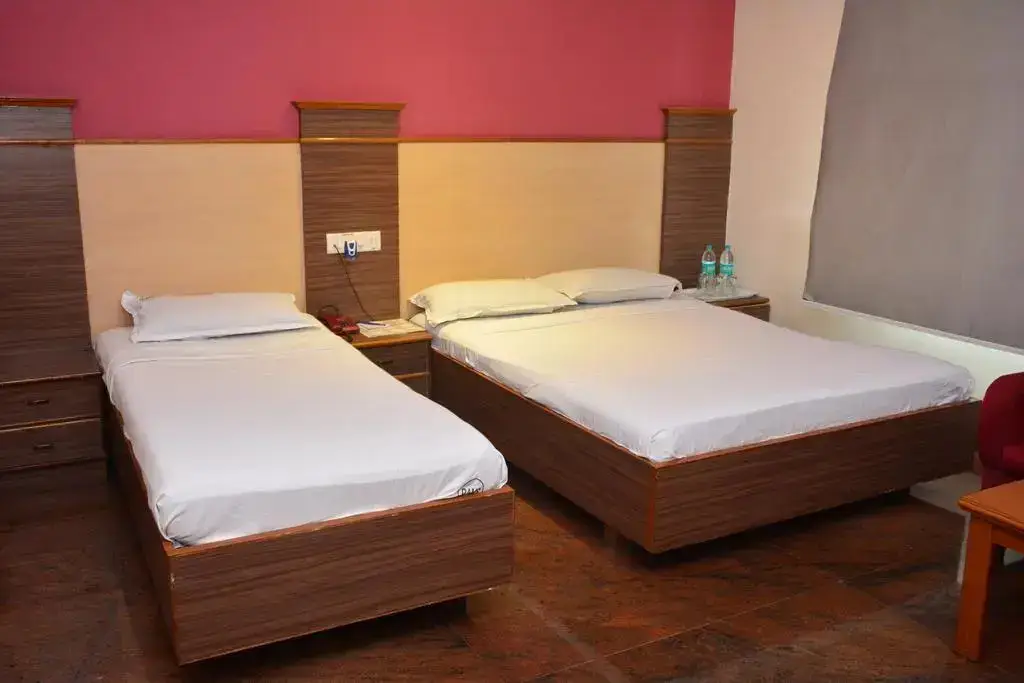 Тирувавадутураи: Hotel pams