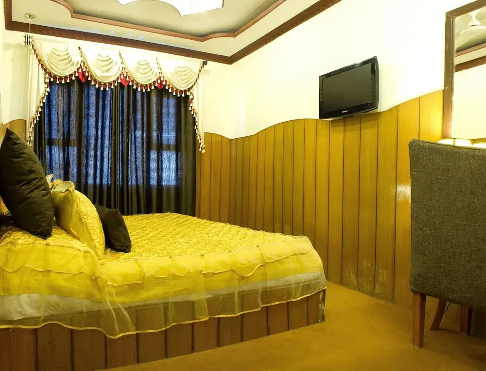 Массури: Ashirwad Hotel and Spa
