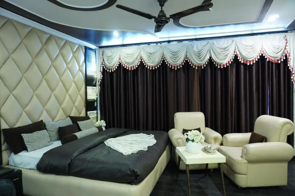 Массури: Ashirwad Hotel and Spa