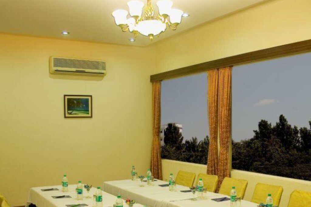 Бангалор: Ramanashree California Resort