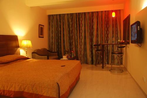 Техри: Classic Hilltop Resort