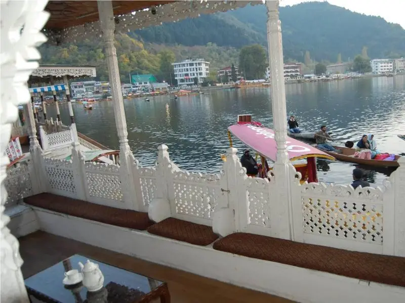 Шринагар: Savoy Group Of Houseboats