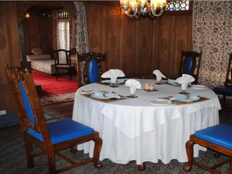 Sikandra Palace Group Of Houseboats — фото 1