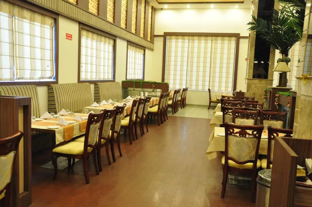 Наинитал: Hotel Devashish