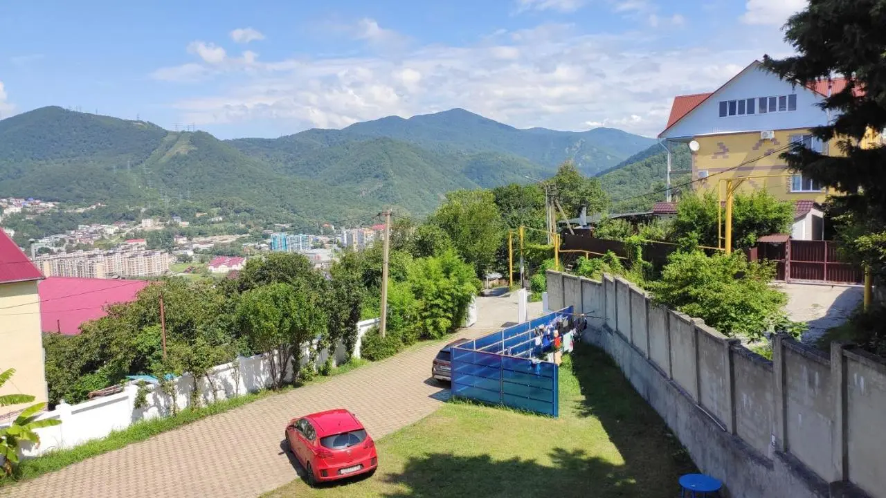 Лазаревское: Lazurnaya Plus Hotel
