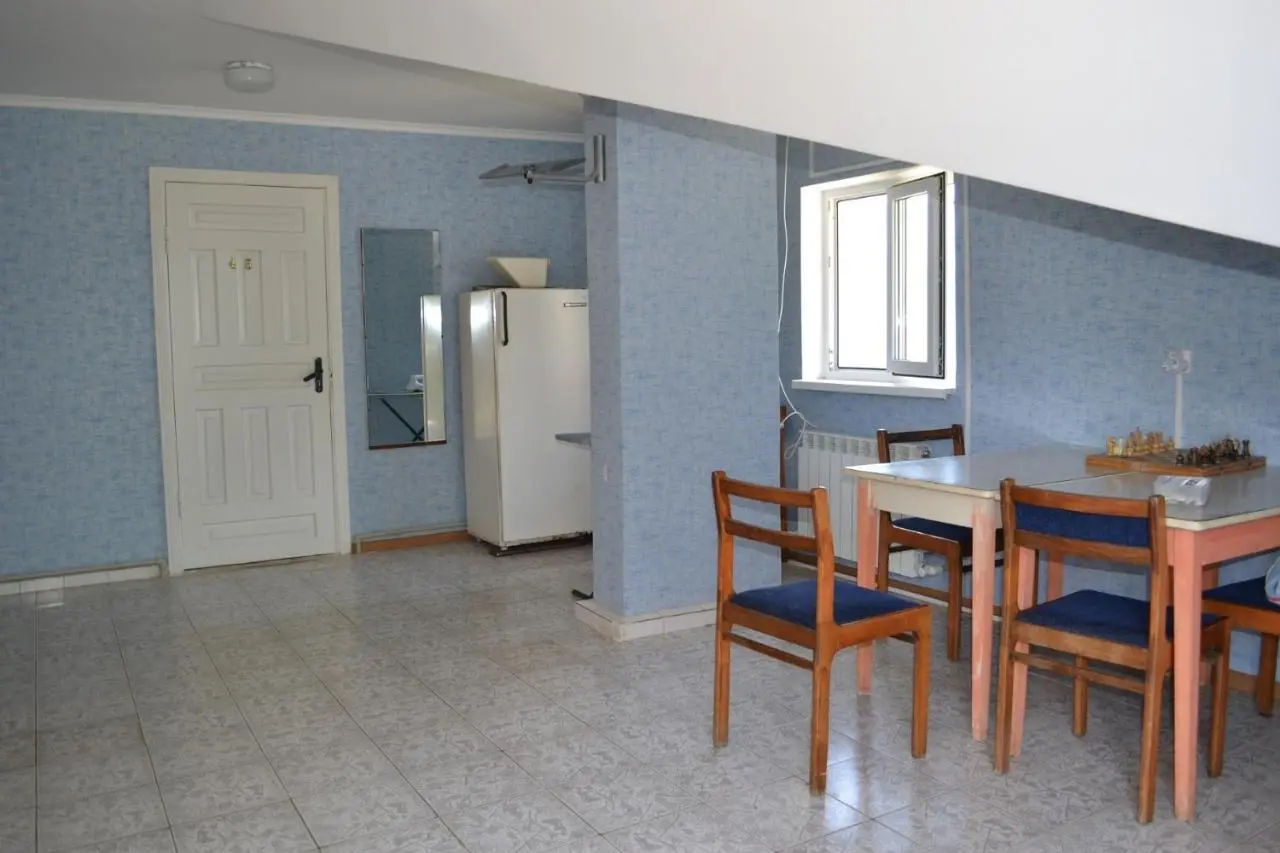 Лазаревское: Lazurnaya Plus Hotel