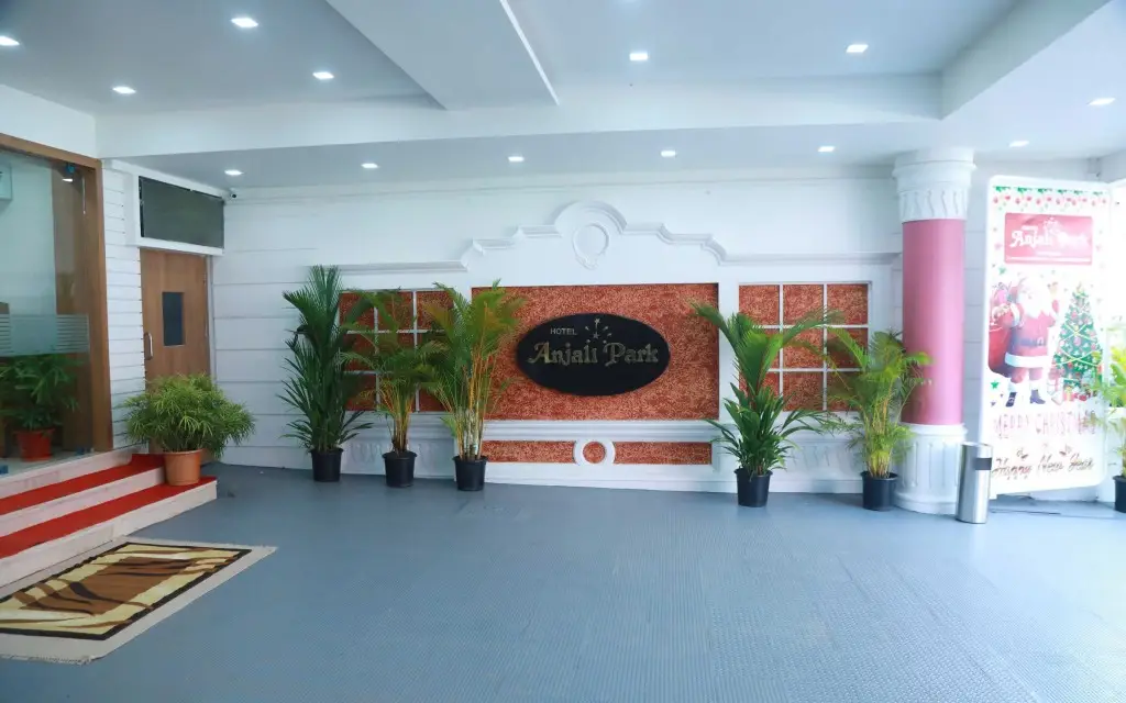 Hotel Anjali Park — фото 1