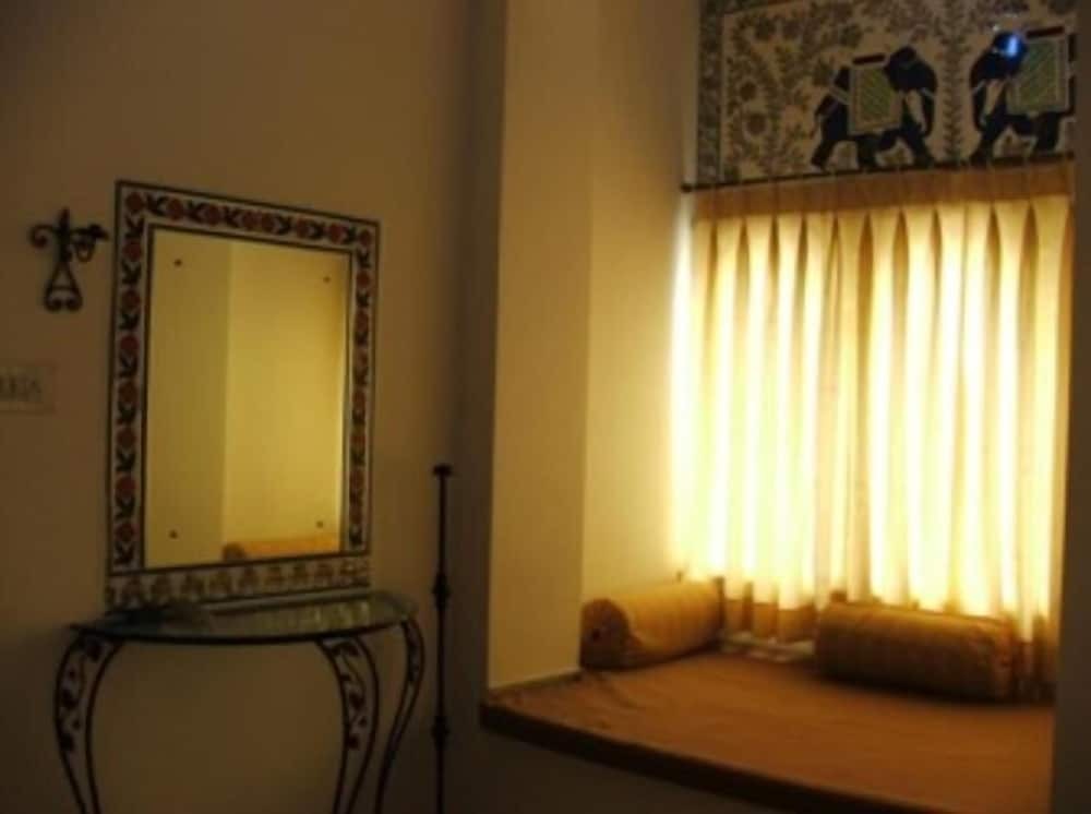 Удаипур: Hotel Minerwa
