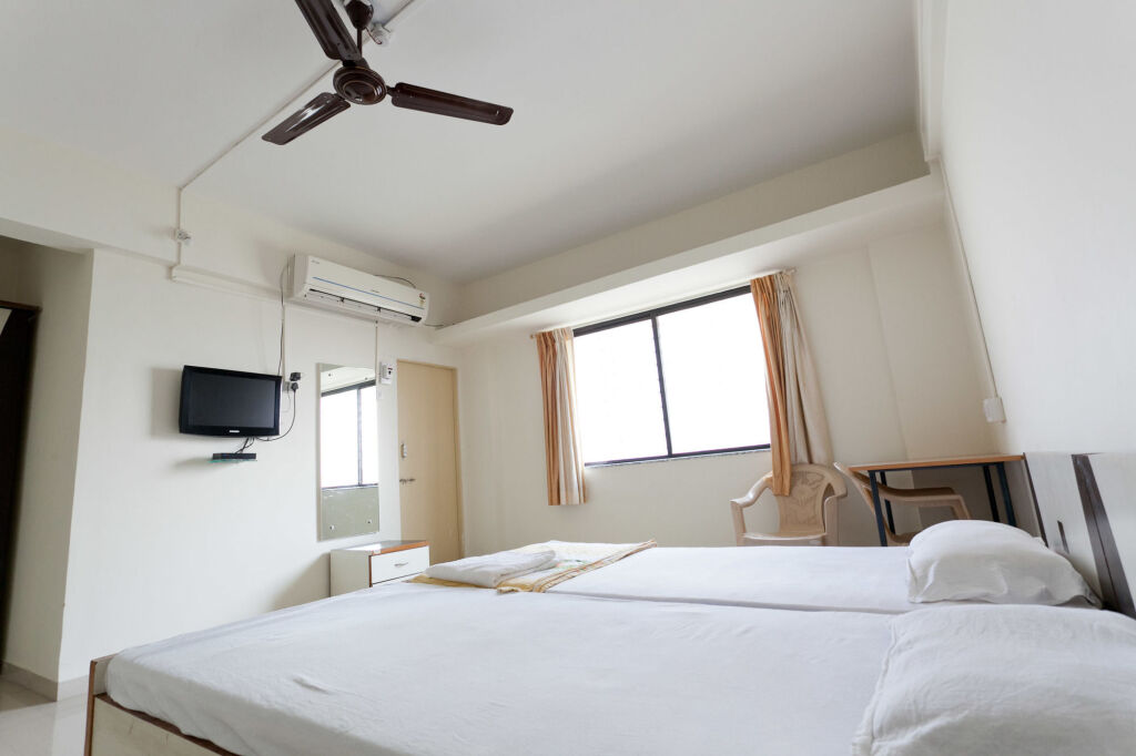 Пимпри-Чинчвад: Amigo Serviced Apartment
