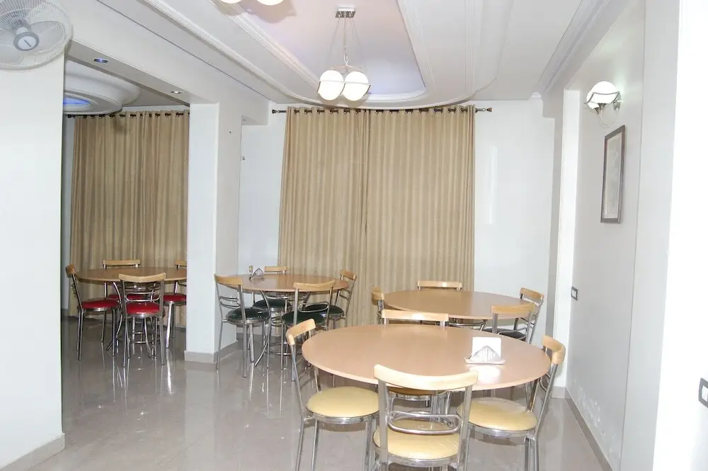 Нью-Дели: Hotel Gokul Residency