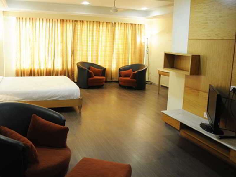 Ахмедабад: Hotel Neelkanth Blues