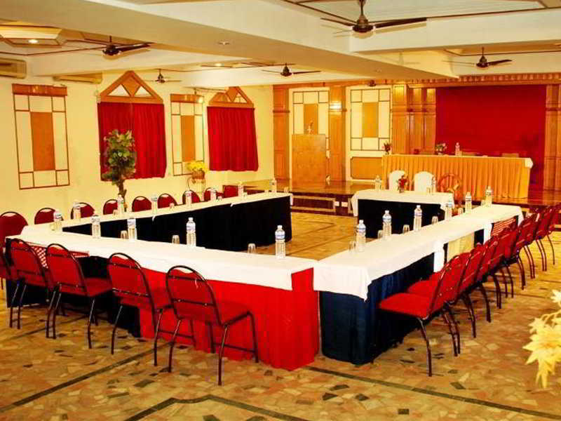 Eraniel: Hotel Singaar International