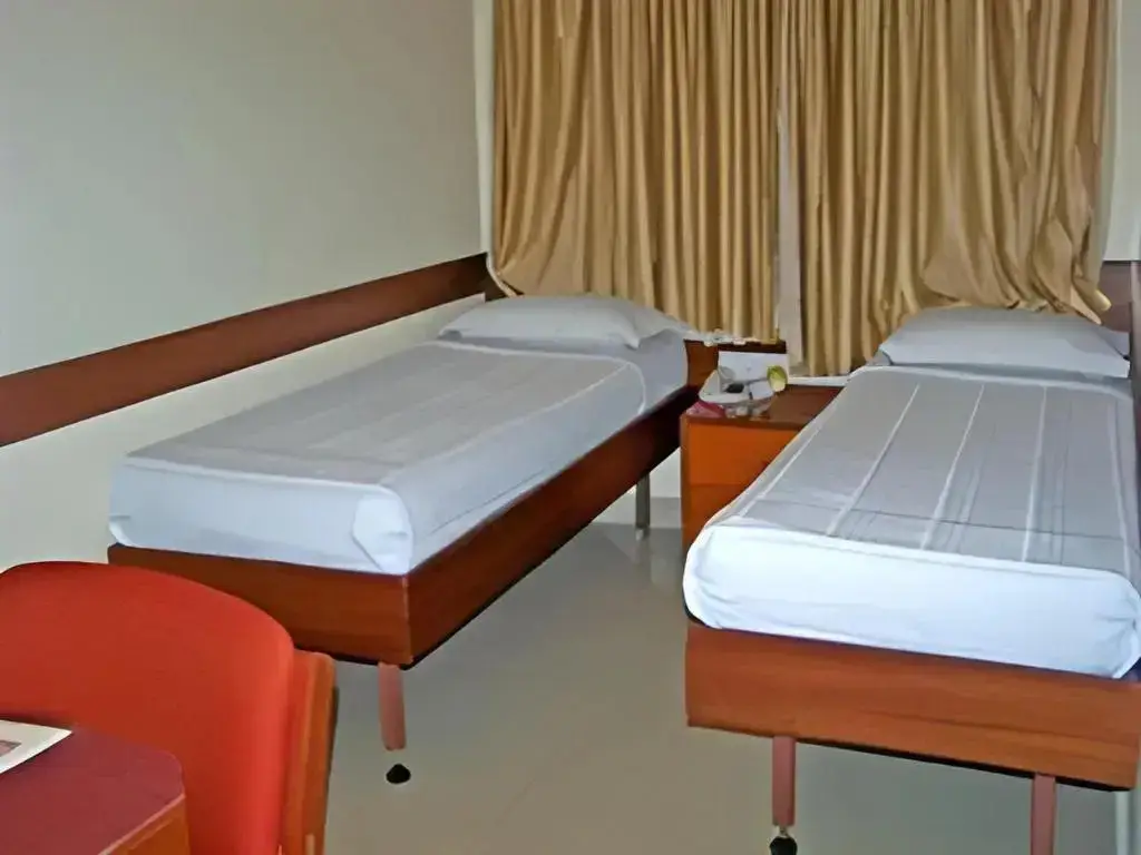 Бангалор: Hotel Nandhini - Minerva Circle