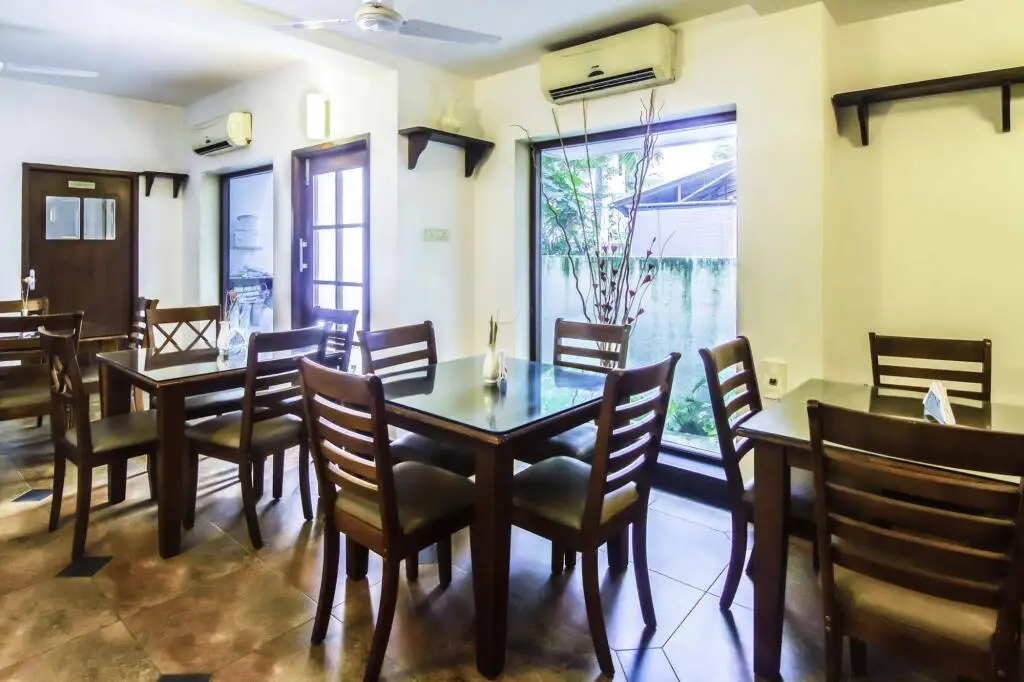 Ченнаи: Treebo Angson, Chennai