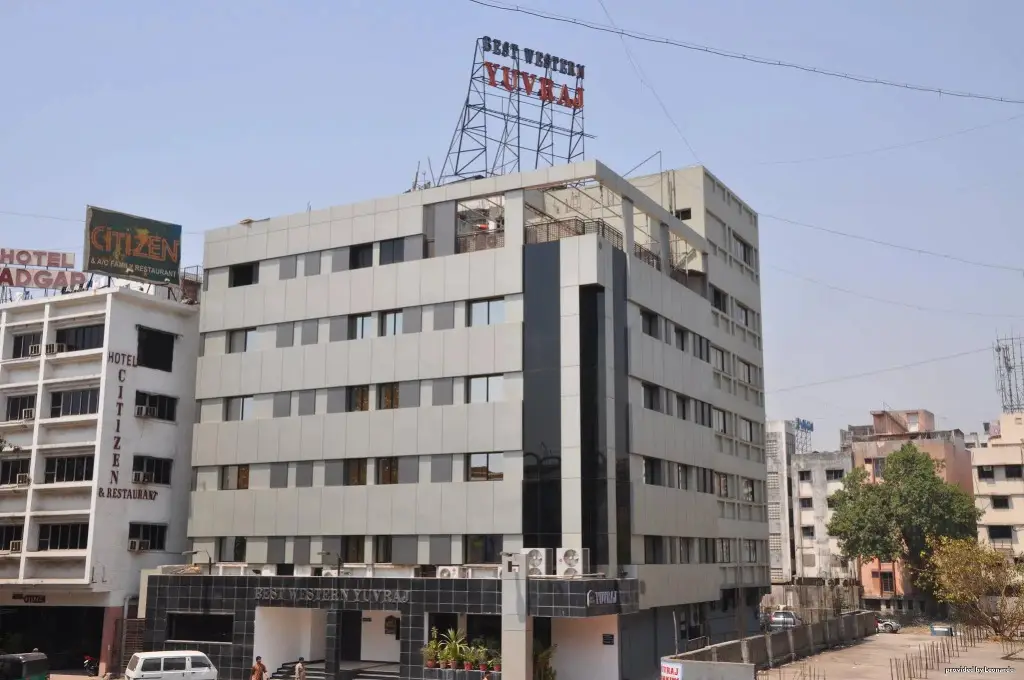 Сурат: Best Western Yuvraj