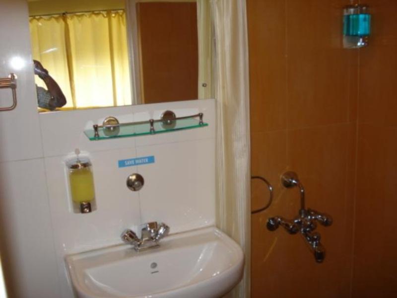 Колката: Down Town Guest House