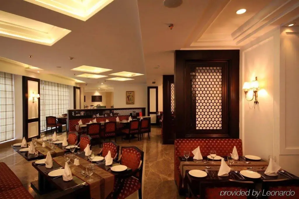 Нью-Дели: Country Inn & Suites By Carlson, Satbari, New Delhi
