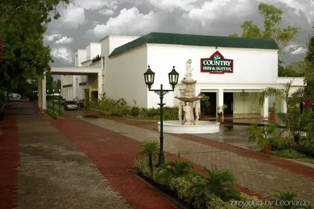 Нью-Дели: Country Inn & Suites By Carlson, Satbari, New Delhi