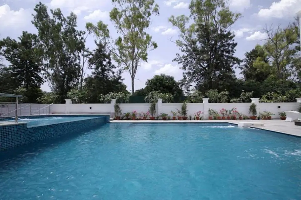 Нью-Дели: Country Inn & Suites By Carlson, Satbari, New Delhi