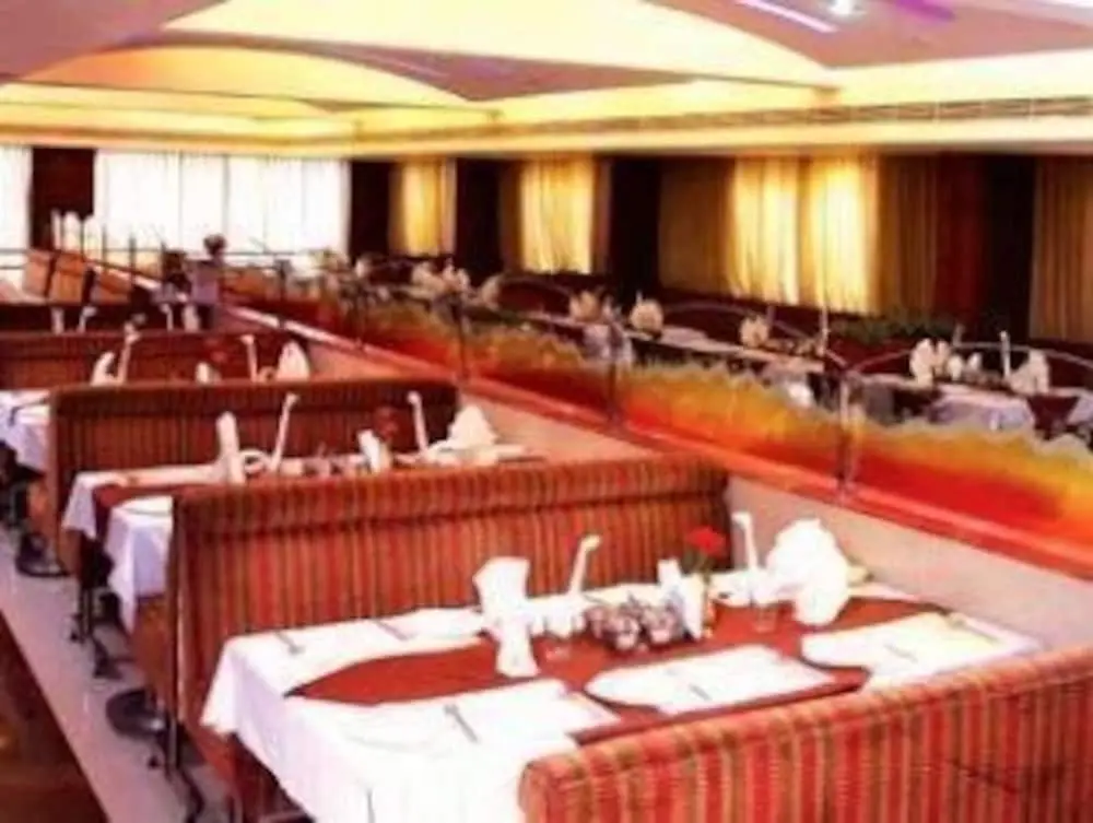 Бангалор: Hotel Nandhini St. Mark's Road