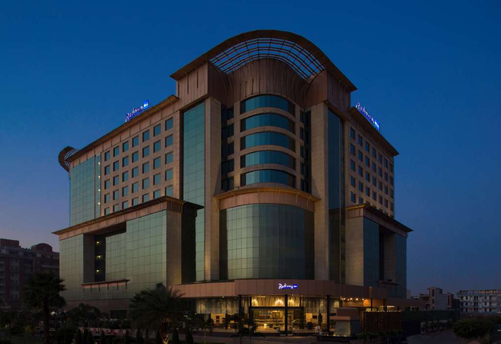 Radisson Blu Kaushambi Delhi NCR — фото 1
