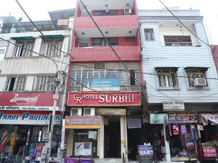 Гвалиор: Hotel Surbhi