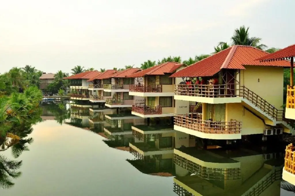 Талайолапарамбу: Kalathil Lake Resort