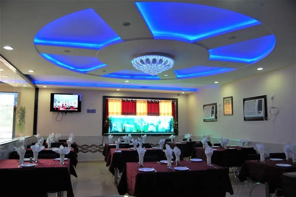 Горакхпур: Hotel Pradeep