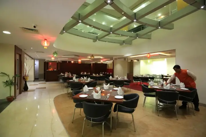 Нойда: Hotel Hyphen Noida