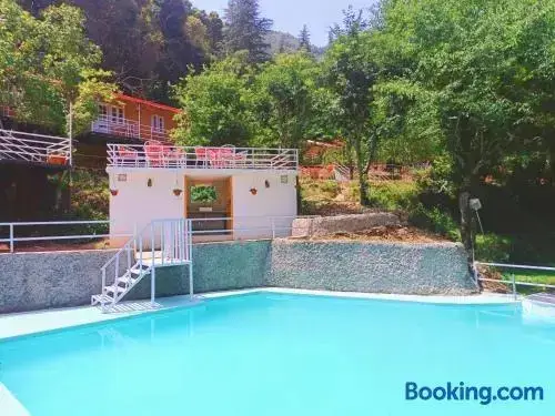 Куфри: Aamod at Shoghi