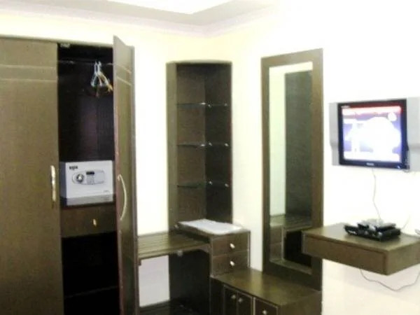 Бангалор: Lotus Suites