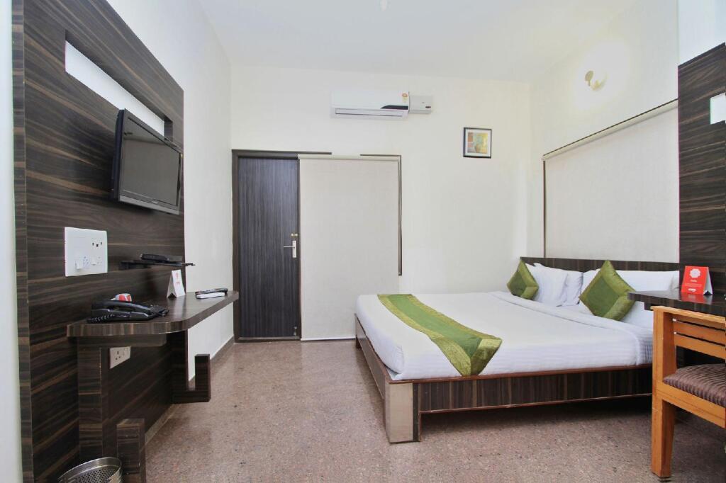 Бангалор: Hotel Telehaus International