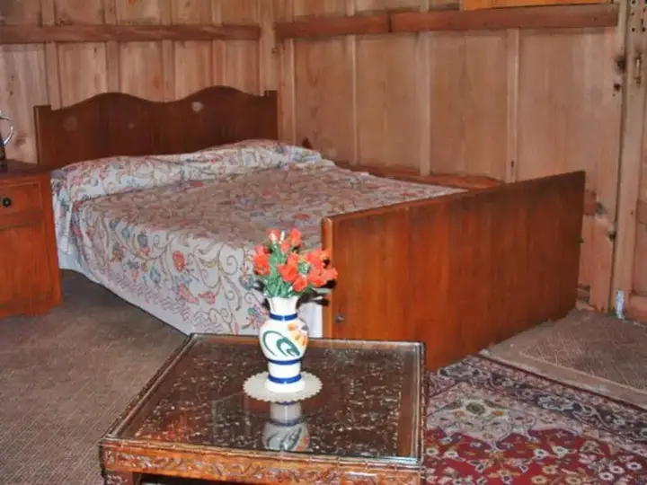 Шринагар: The Shelter Group of Houseboats