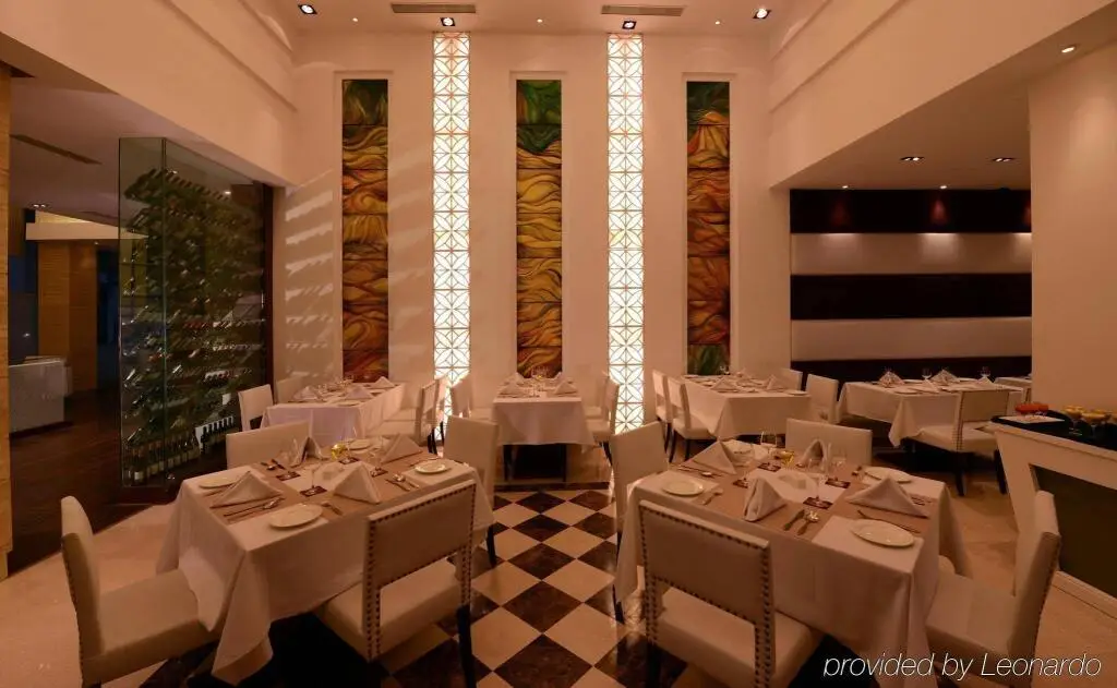 Гуруграм: Golden Tulip Gurgaon