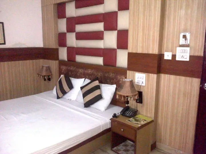 Нью-Дели: Fabhotel Spb 87