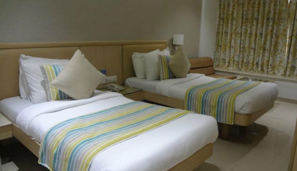 Мумбаи: Hotel Suncity Apollo