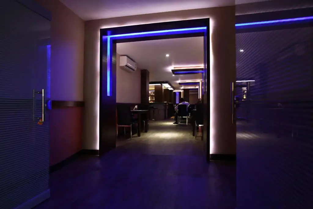 Коччи: Hotel Castle Rock