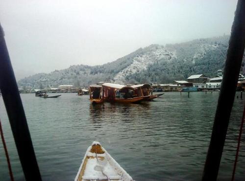 New Lucky Star Group of Houseboats — фото 1