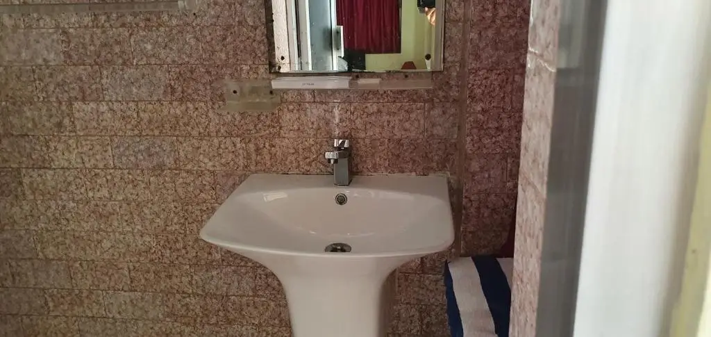 Пури: Hotel Gandhara