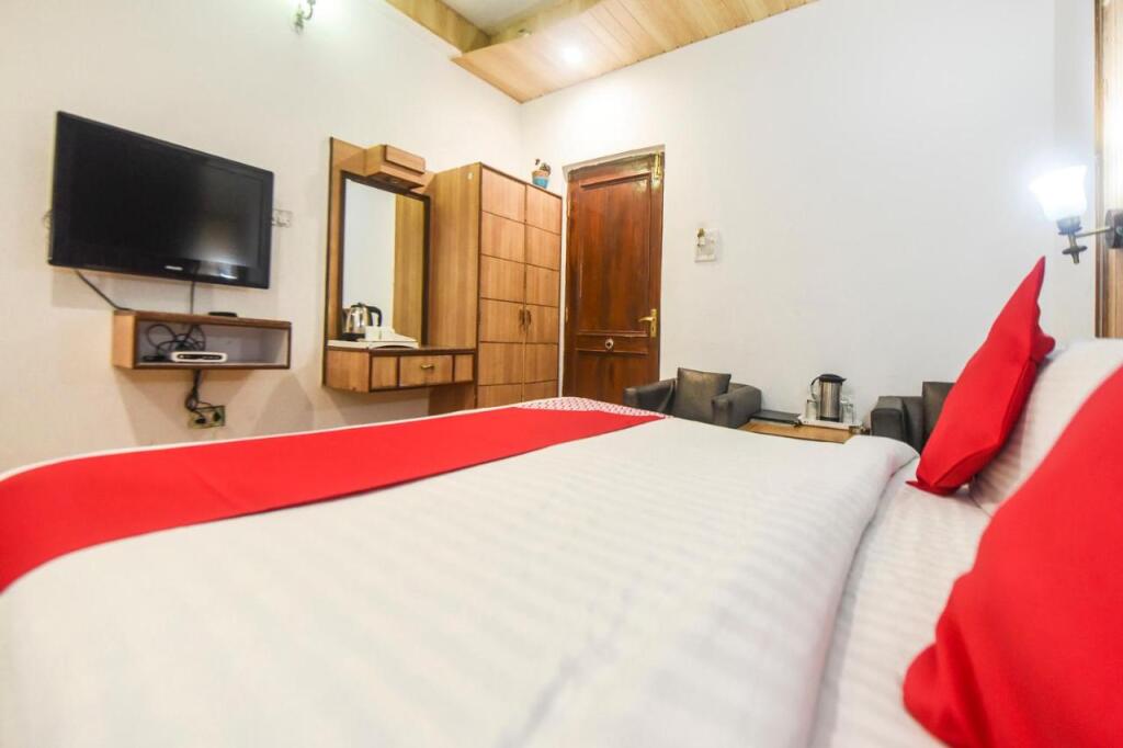 Чамба: Sagrika Resort
