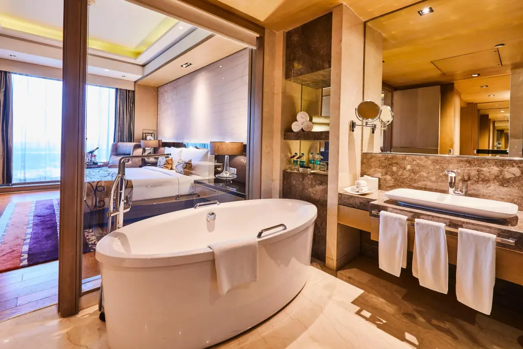 Нью-Дели: Crowne Plaza New Delhi Rohini by IHG