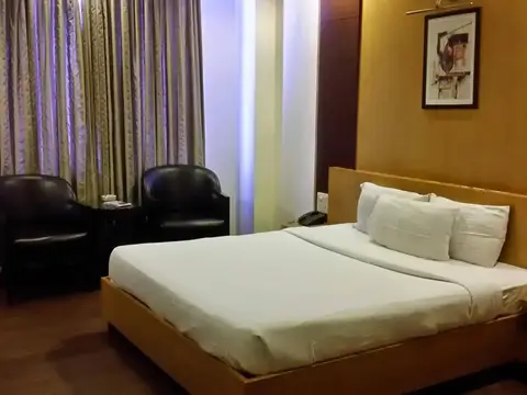 Karon Hotel - Lajpat Nagar — фото 1