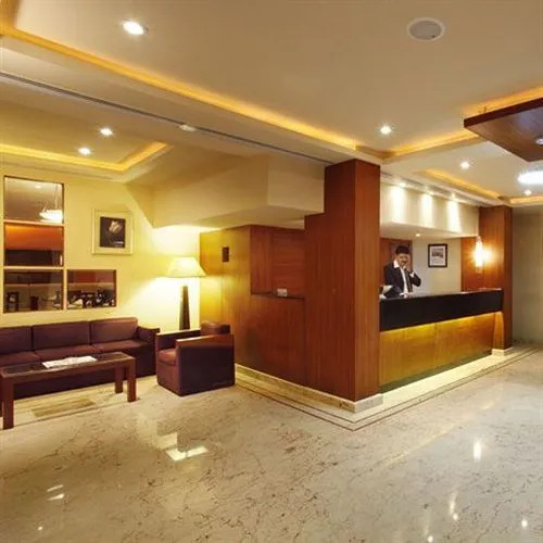 中央塔楼酒店(Hotel Central Tower) — фото 1