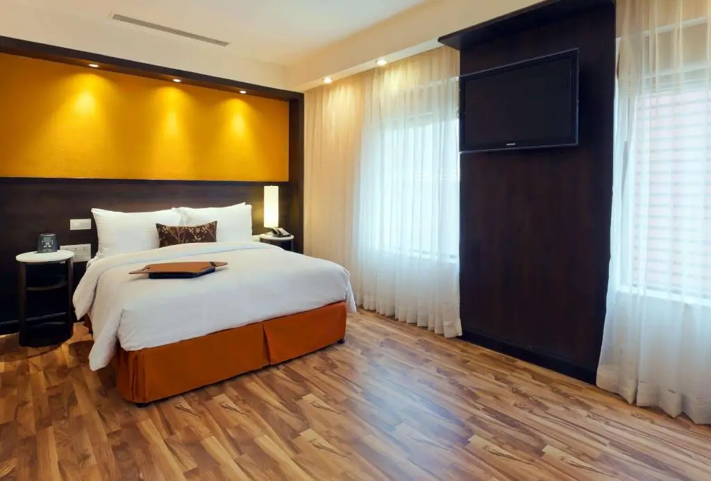 Hampton by Hilton Vadodara-Alkapuri — фото 1