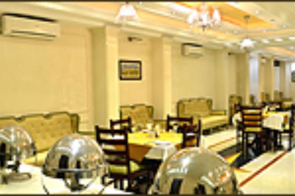 Джайпур: JD Hotel Four Boutique