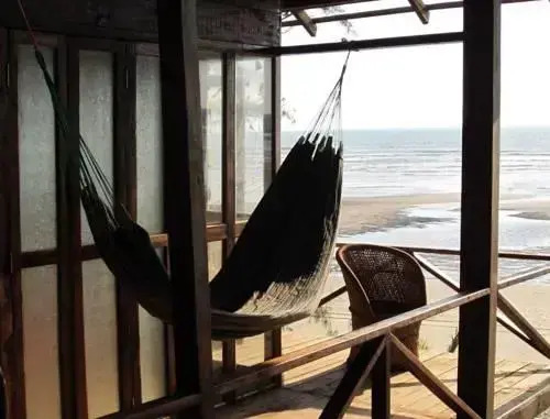Мандрем: Dolphin Beach Resort