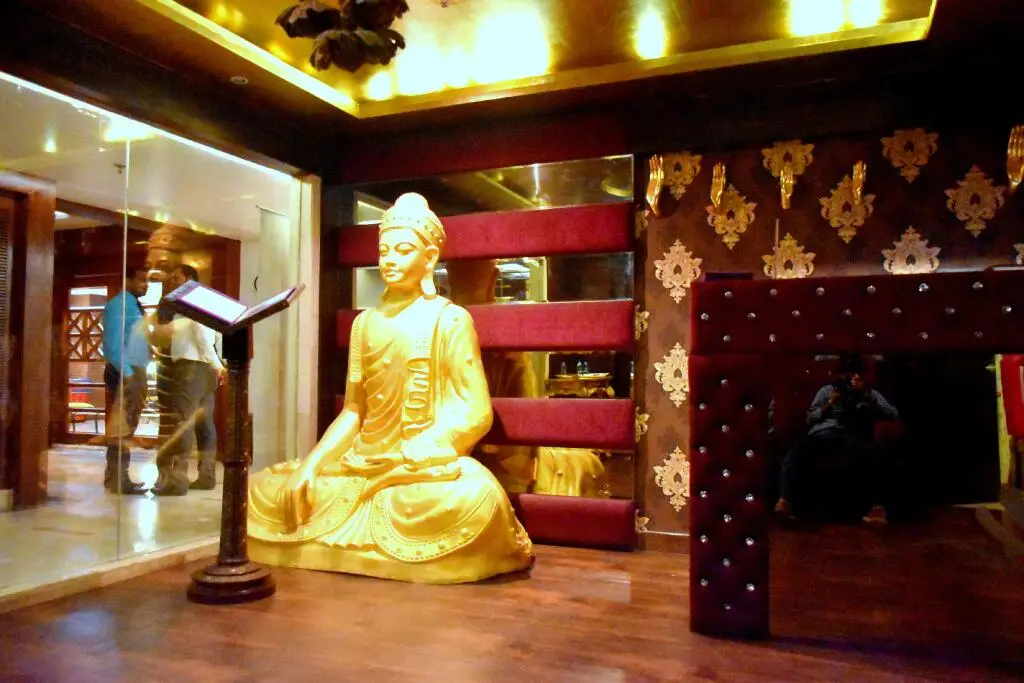 carousel image 0