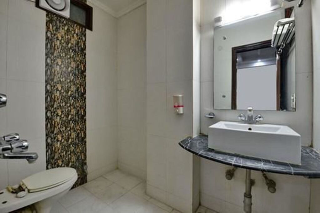 Нью-Дели: Hotel Today International