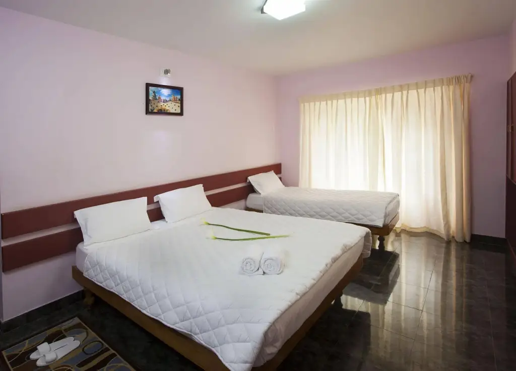Ути: Delightz Inn Resorts