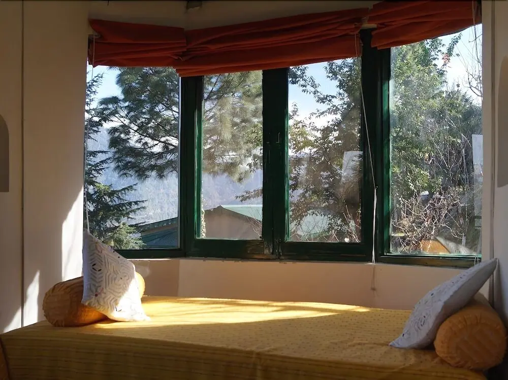 Наинитал: V Resorts Ramgarh Cottage